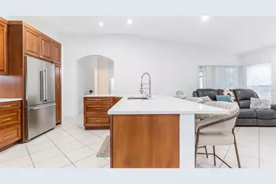 132 Chestnut Circle, Royal Palm Beach, FL 33411 - Photo 15