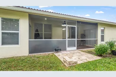 132 Chestnut Circle, Royal Palm Beach, FL 33411 - Photo 39