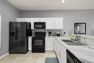 3022 Red Ginger Rd, Kissimmee, FL 34747 - Photo 7