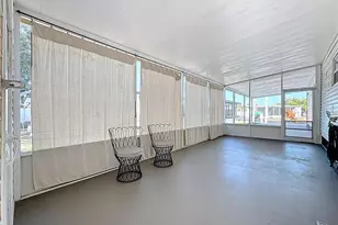 346 Mount Saxon Ave NE, Saint Petersburg, FL 33702 - Photo 7