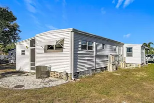 346 Mount Saxon Ave NE, Saint Petersburg, FL 33702 - Photo 43