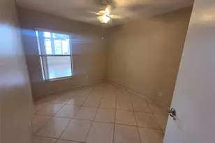 9925 Dean Oaks Ct, Orlando, FL 32825 - Photo 17