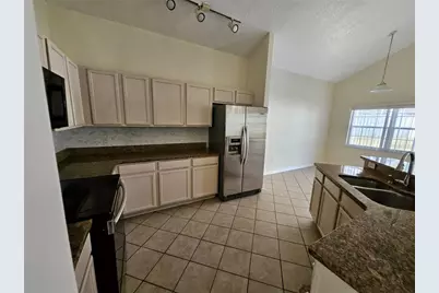 2654 Starlake View Drive, Kissimmee, FL 34747 - Photo 13