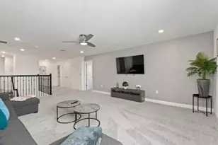 9298 Sommerset Hills Dr, Davenport, FL 33896 - Photo 11