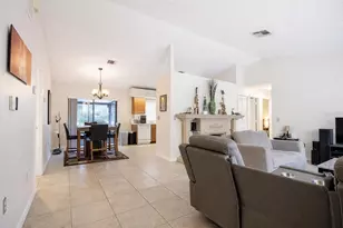 836 Alpine Ct, Kissimmee, FL 34758 - Photo 9