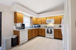 836 Alpine Ct, Kissimmee, FL 34758 - Photo 7