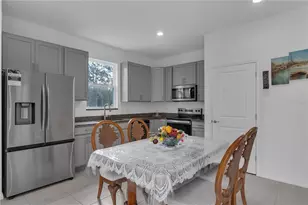 5440 Boutin Ln, Saint Cloud, FL 34772 - Photo 3