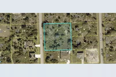 904 Lake Avenue, Lehigh Acres, FL 33972 - Photo 1