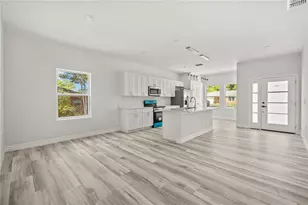 688 E Euclid Ave, Deland, FL 32724 - Photo 17