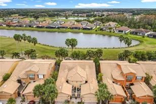 2472 Palm Tree Dr, Kissimmee, FL 34759 - Photo 3