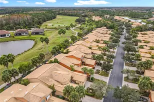 2472 Palm Tree Dr, Kissimmee, FL 34759 - Photo 51