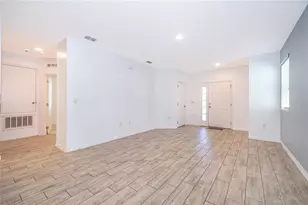 4264 Desert Rose Ave, Kissimmee, FL 34746 - Photo 13