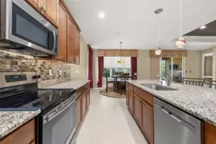 677 VIA CORSO CT, Kissimmee, FL 34759 - Photo 11