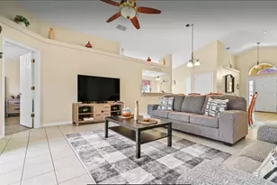 100 Cardinal Ct, Davenport, FL 33896 - Photo 11