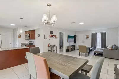 841 W Birchwood Circle, Kissimmee, FL 34743 - Photo 5