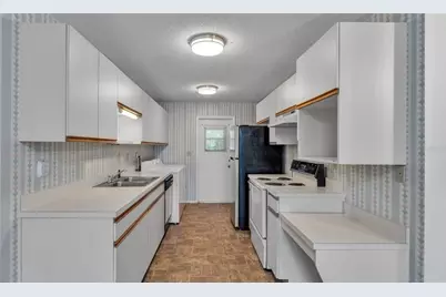 381 Winter Ridge Boulevard, Winter Haven, FL 33881 - Photo 5