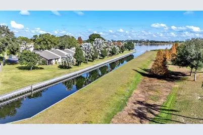 381 Winter Ridge Boulevard, Winter Haven, FL 33881 - Photo 3