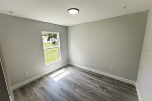 1725 Crystal Grove Dr, Lakeland, FL 33801 - Photo 7