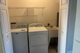 326 Cervantes Dr, Kissimmee, FL 34743 - Photo 5