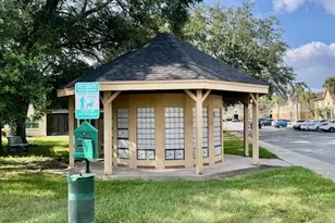 9916 Sweepstakes Ln, Orlando, FL 32837 - Photo 35