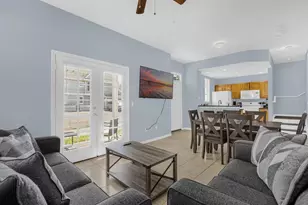 4013 Venetian Bay Dr, Kissimmee, FL 34741 - Photo 7