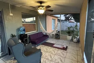 610 Mercado Ct, Kissimmee, FL 34758 - Photo 9
