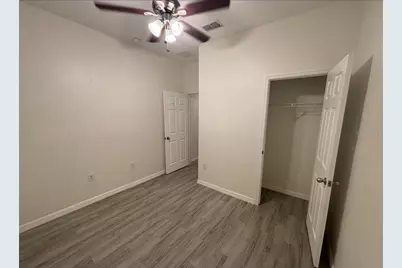 140 Highland Meadows Street, Davenport, FL 33837 - Photo 7