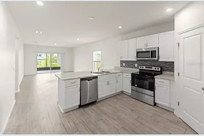 588 Meadow Bend Drive, Davenport, FL 33837 - Photo 5