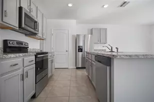 736 Brooklet Dr, Davenport, FL 33837 - Photo 5