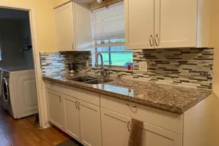 2305 NE 38th St, Ocala, FL 34479 - Photo 11