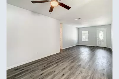 2918 46th Avenue S, Saint Petersburg, FL 33712 - Photo 11