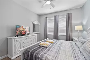 4760 Kings Castle Cir, Kissimmee, FL 34746 - Photo 21