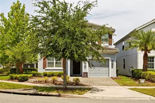 4760 Kings Castle Cir, Kissimmee, FL 34746 - Photo 3