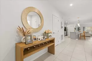 375 Pink Ibis Bnd, Saint Cloud, FL 34772 - Photo 7