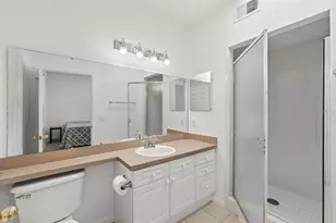 231 Goldenrain Dr, Celebration, FL 34747 - Photo 31