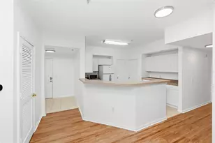 231 Goldenrain Dr, Celebration, FL 34747 - Photo 9