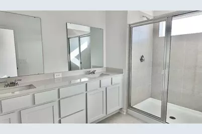 2746 Skyline Loop, Kissimmee, FL 34758 - Photo 9