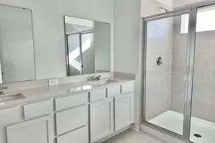 2746 Skyline Loop, Kissimmee, FL 34758 - Photo 9