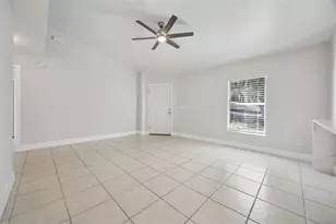 624 Brooke Ct, Clermont, FL 34711 - Photo 5