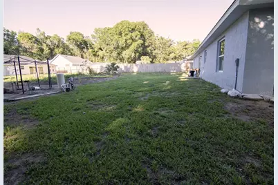 3661 SE 131st Place, Belleview, FL 34420 - Photo 9