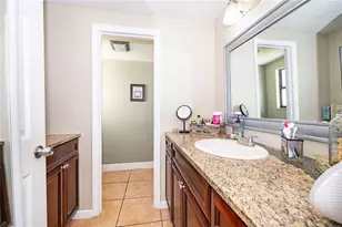 944 Halstead St, Deltona, FL 32725 - Photo 11