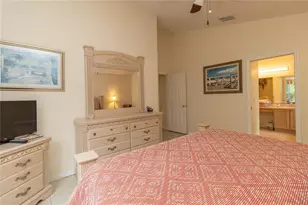 4626 Eagle Peak Dr, Kissimmee, FL 34746 - Photo 17