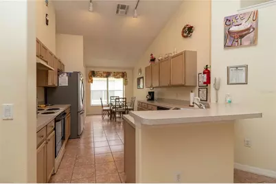 4626 Eagle Peak Drive, Kissimmee, FL 34746 - Photo 9