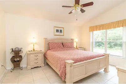 4626 Eagle Peak Drive, Kissimmee, FL 34746 - Photo 15