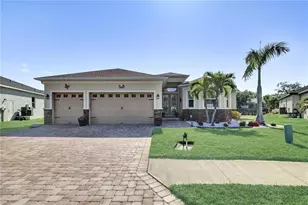 5497 56th Ct E, Bradenton, FL 34203 - Photo 1