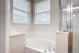 349 Oxford Dr, Davenport, FL 33897 - Photo 27