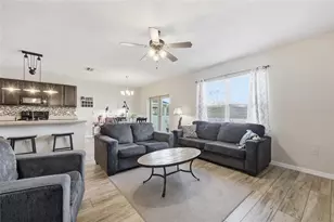 159 Lazy Willow Dr, Davenport, FL 33897 - Photo 19