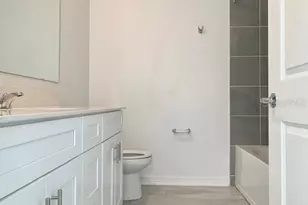 656 Grove St, Winter Haven, FL 33881 - Photo 9