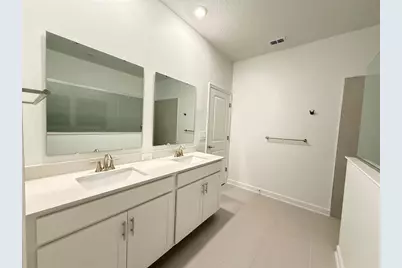 7117 Dilly Lake Avenue, Groveland, FL 34736 - Photo 23