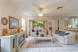 1208 Citrus Oaks Ave, Gotha, FL 34734 - Photo 5